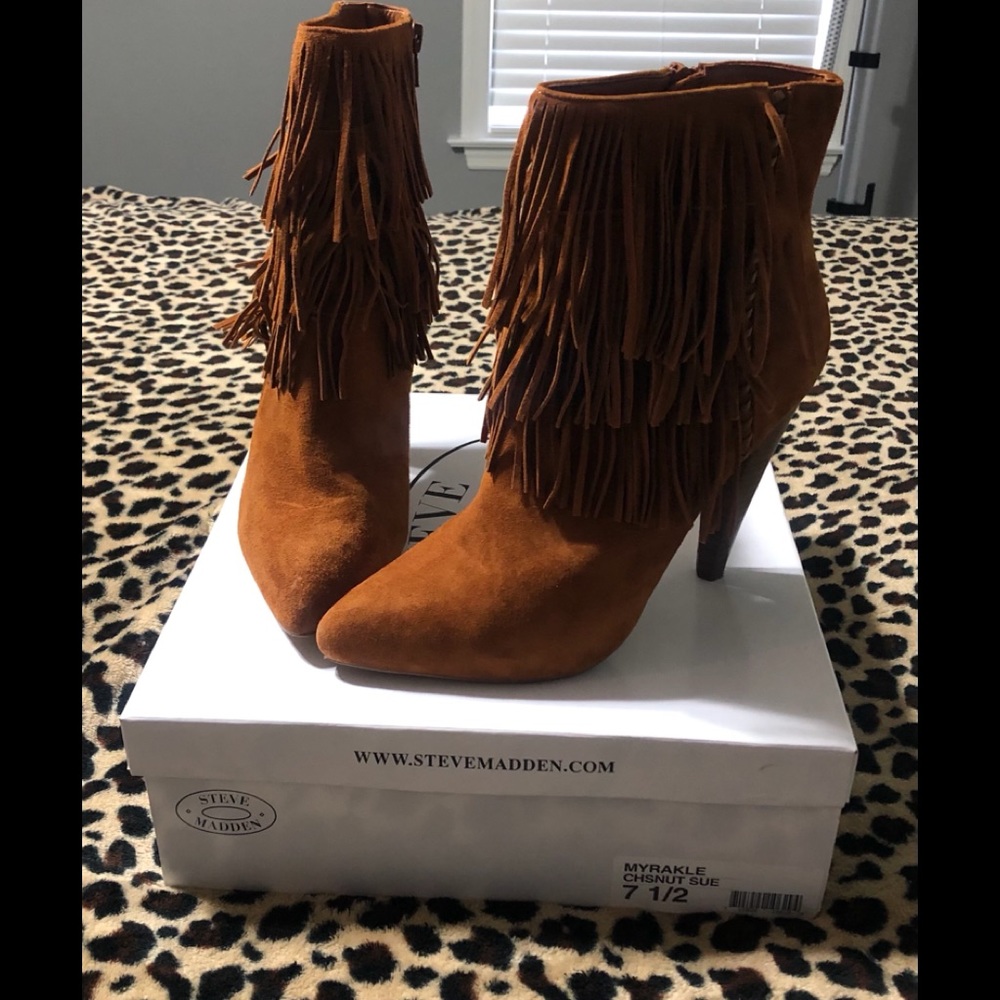 Steve Madden Suede Boot